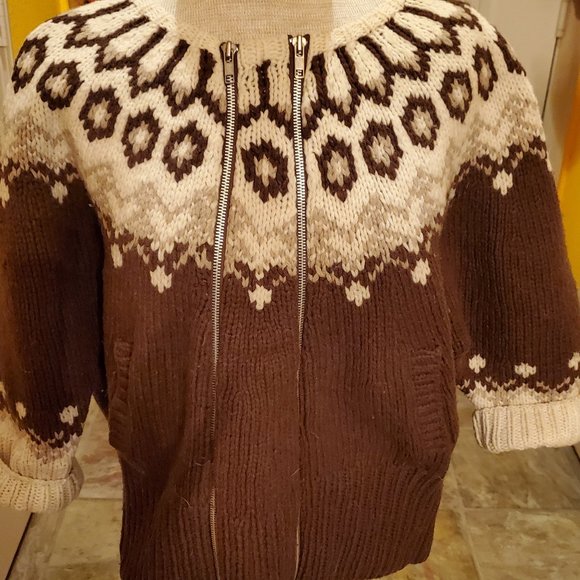Vintage, fair isle sweater with a twist! - Picture 2 of 6